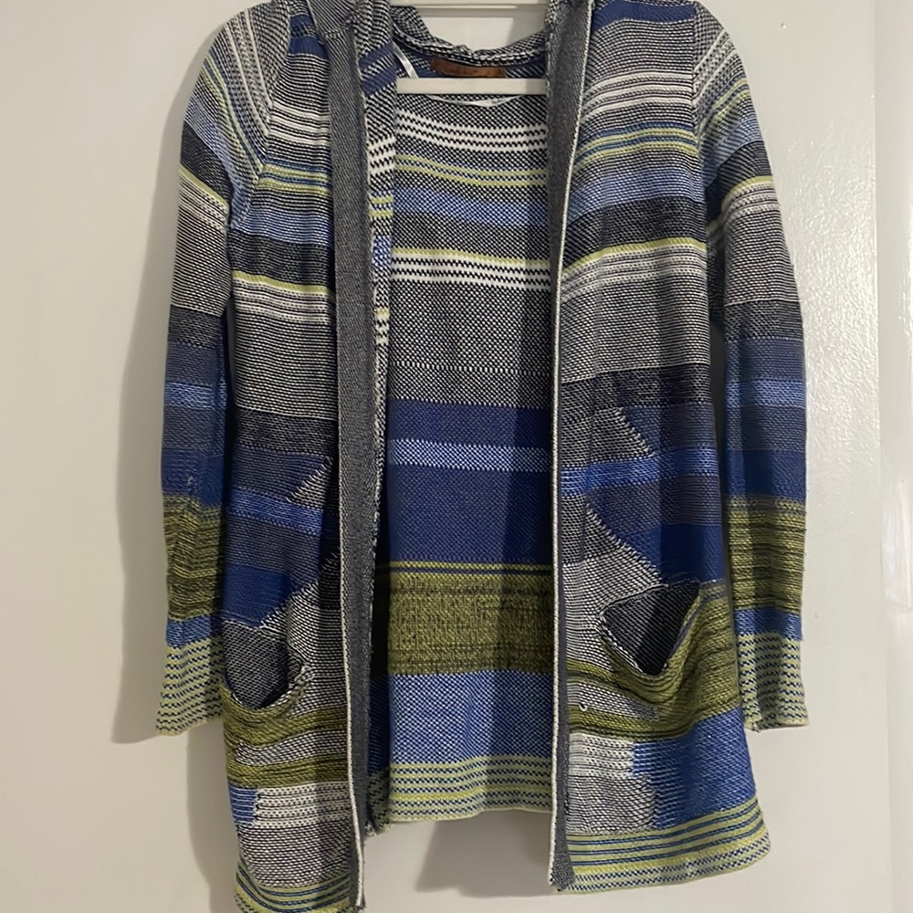 Belldini cardigan, size m